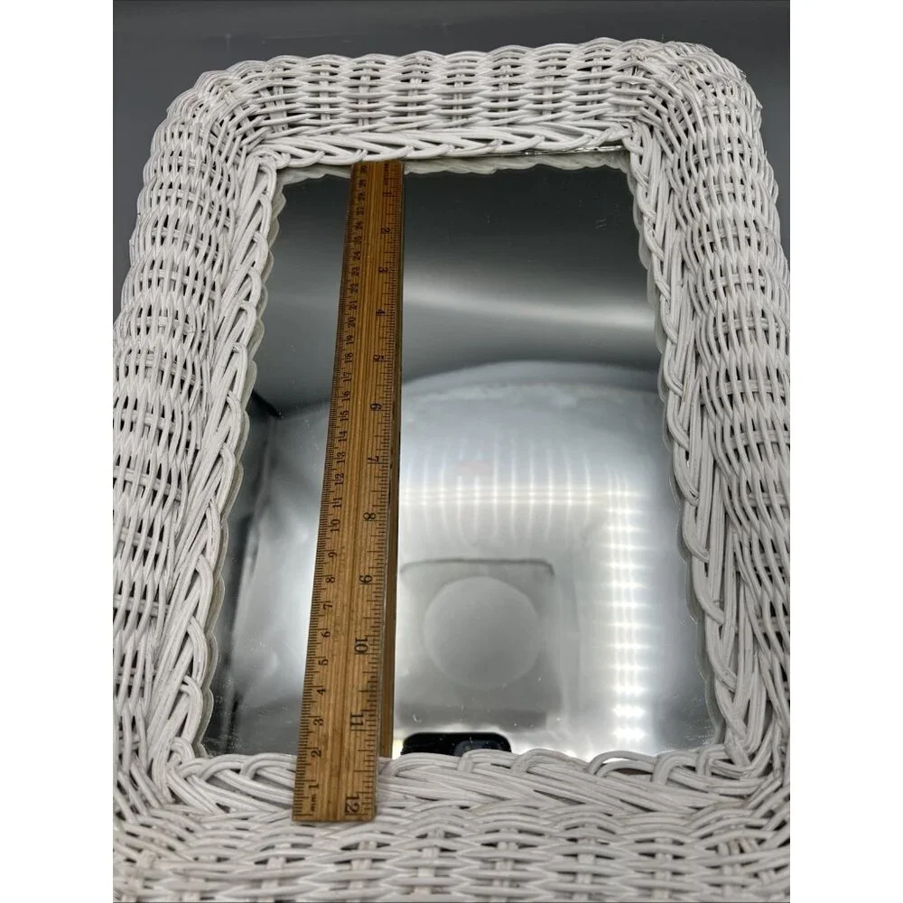 White Wicker Wall Mirror Shabby Chic Cottagecore 12x16 Hanging VTG Hong Kong - Picture 12 of 13